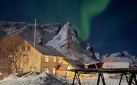 Det Gamle Hotellet Guesthouse