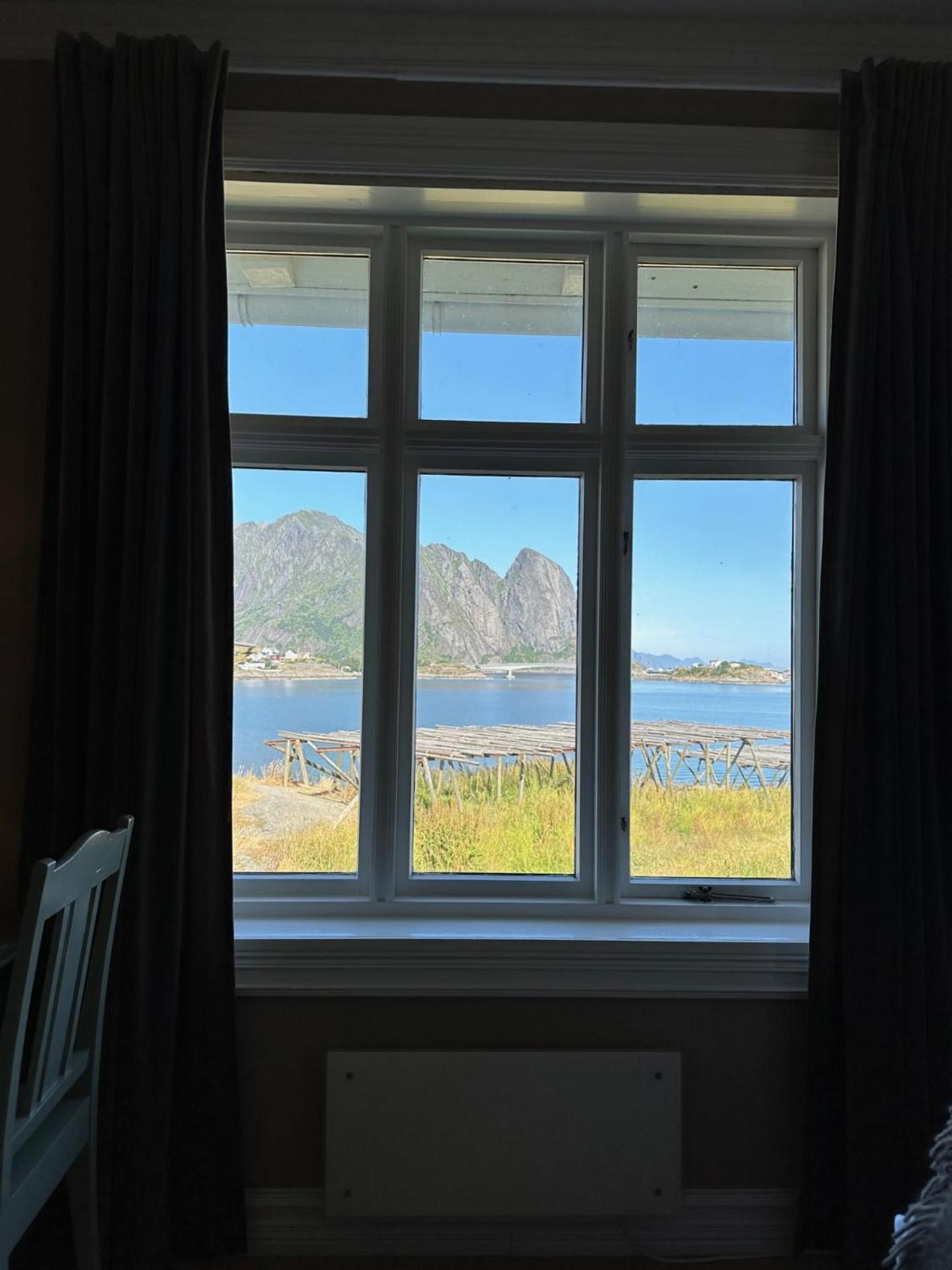 Det Gamle Hotellet Guesthouse Reine Eksteriør billede